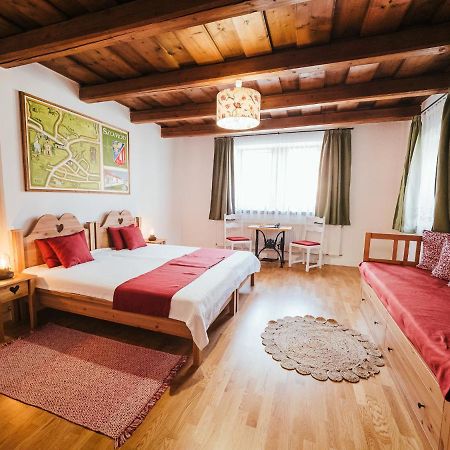 Ferienwohnung A Mi Kishazunk Vendeghaz Szomod Exterior foto